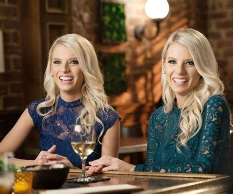 Bachelors Nation Twins Emily And Haley Ferguson Getting Their Own Show Loose Control Of