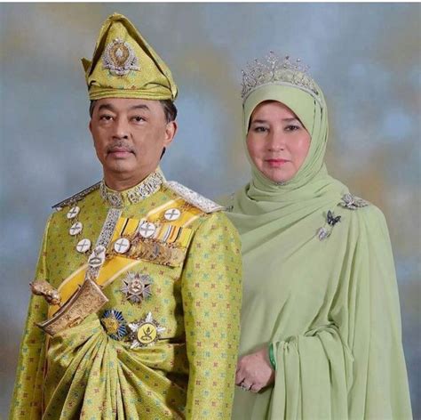 The king's birthday has been declared as a public holiday. Fakta & Biodata Tengku Ampuan Pahang, serta Raja ...
