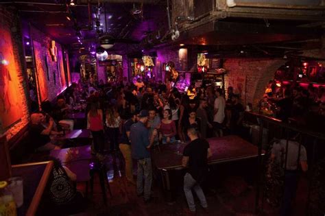 The Jackalope A Bar In Austin Tx Thrillist