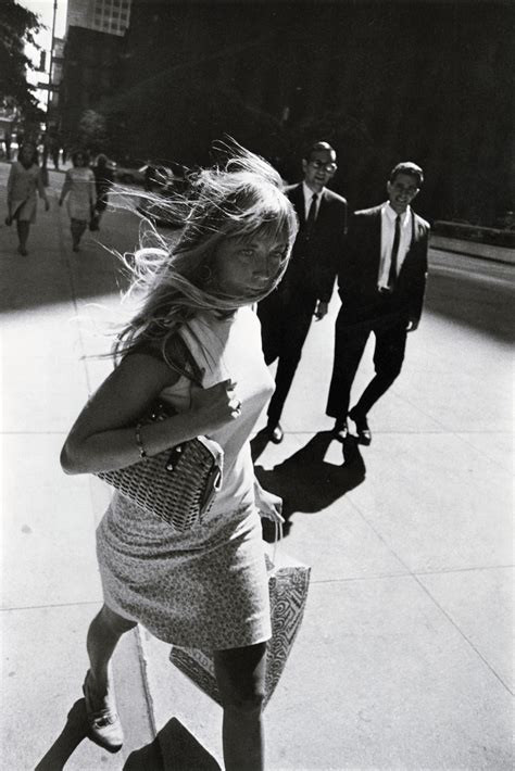 Garry Winogrand Women Are Beautiful The Eye Of Photography Magazine