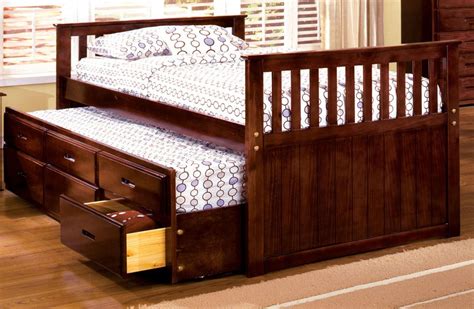 Furniture Of America Bella Cherry Twin Captain Trundle Storage Bed