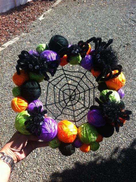 Halloween Yarn Wreath
