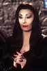 𖤐 𝖇𝖊𝖘𝖙 𝖔𝖋 𝖍𝖔𝖗𝖗𝖔𝖗 𖤐 on Twitter: "anjelica huston as morticia in the 90's ...