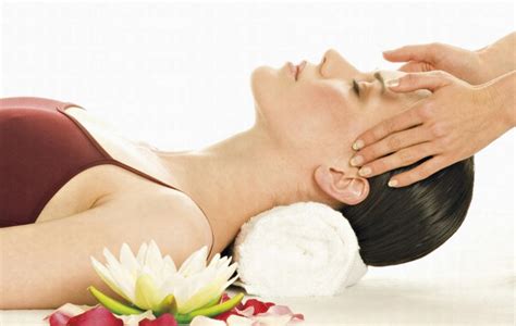 Head And Shoulder Massage In Nashik By Ray Spa Id 6238131991
