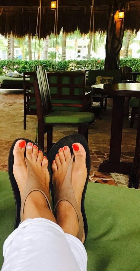 Tembi Locke S Feet I Piedi Di Tembi Locke Celebrities Feet