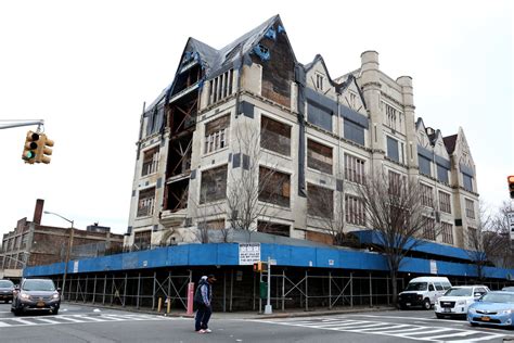 Bronx Landmark Under Citys Care Is On Brink Of Demolition The New