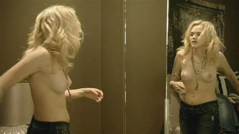 Madeline Brewer Desnuda En Hemlock Grove