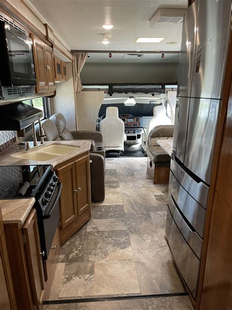 2019 31FT Coachmen Leprechaun- 311FS For Sale In Indian Harbour Beach
