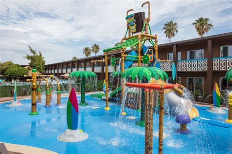 The Best Hotels With A Water Park In Florida Usa