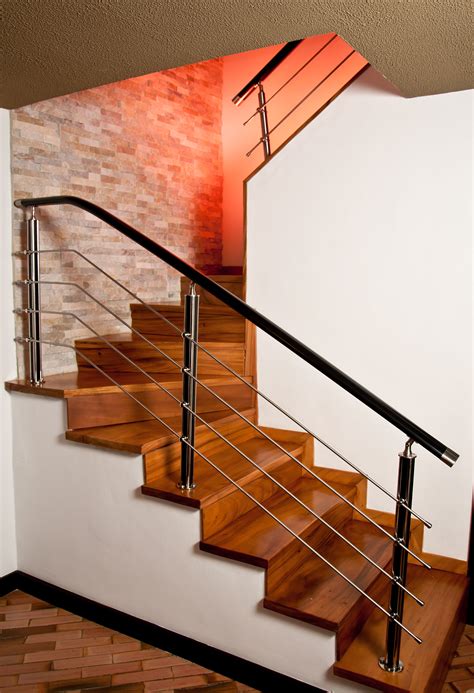Pasamano De Acero Y Resina Stairs Design Stairs Design Modern