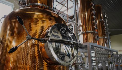 How Distilling Works Making Whiskey And Bourbon — Eight Oaks