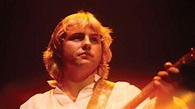 GREG LAKE's Legendary 1981 Performance At The Hammersmith Odeon In ...