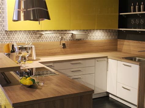 We'll also help you find cabinets discounts and help you keep your cabinets cost right. Cocinas Amarillas, el Color para los Optimistas | Ideas Reformas Cocinas en 2020 | Diseño de ...