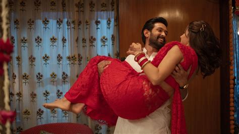 Haseen Dillruba Review Taapsee Pannu And Vikrant Masseys New Netflix