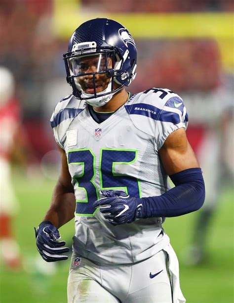 Seahawks Deshawn Shead May Have Torn Acl