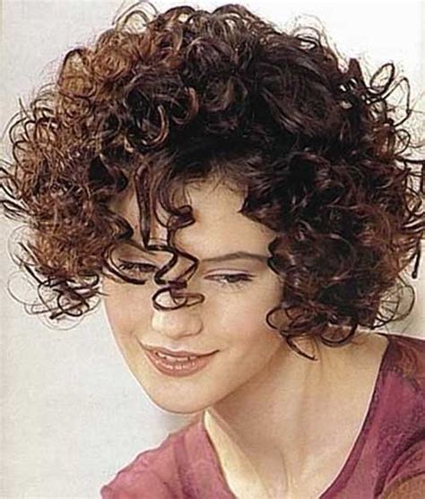 A big thanks goes to cutting and styling techniques which put life and refreshing charm in otherwise lifeless and full of. 15 Short Haircuts For Curly Frizzy Hair | Short Hairstyles ...