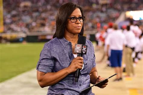 Espns Lisa Salters On Nfl Protests Avoiding Twitter And Growing Up An