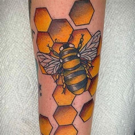 30 Best Honeycomb Tattoo Ideas Read This First