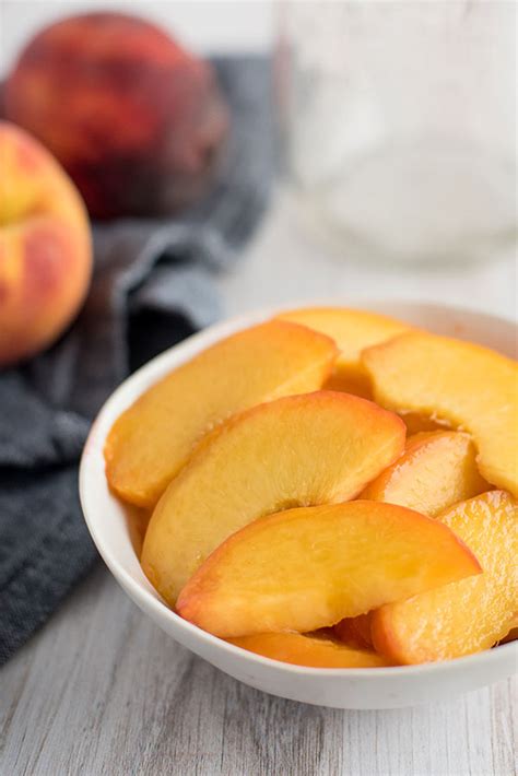 How To Slice Peaches Photo Tutorial Barbara Bakes