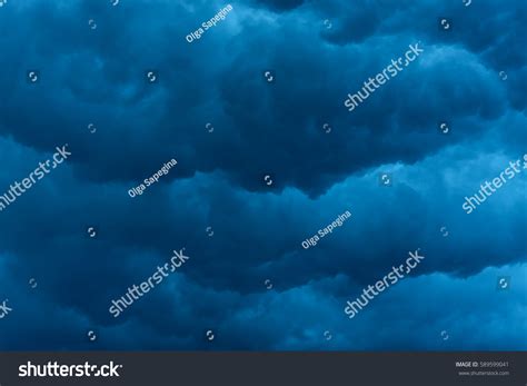 Heavy Massive Stormy Clouds No Sunlight Stock Photo 589599041