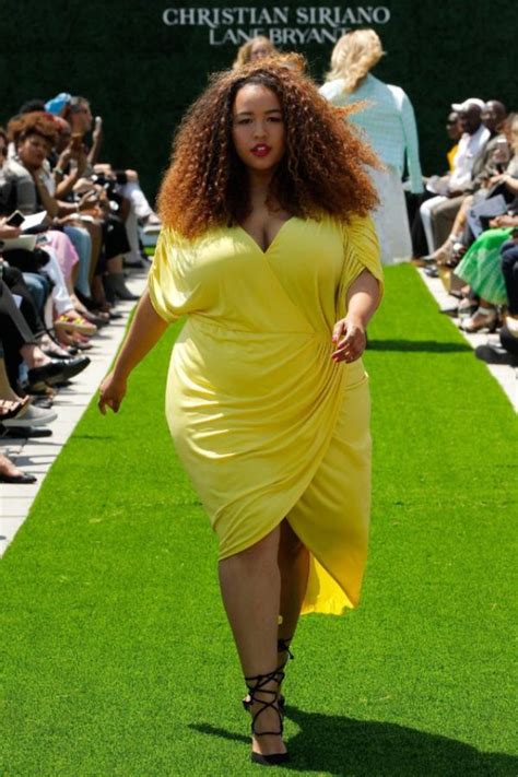 curvy models show off the new plus size collection from christian siriano 21 pics