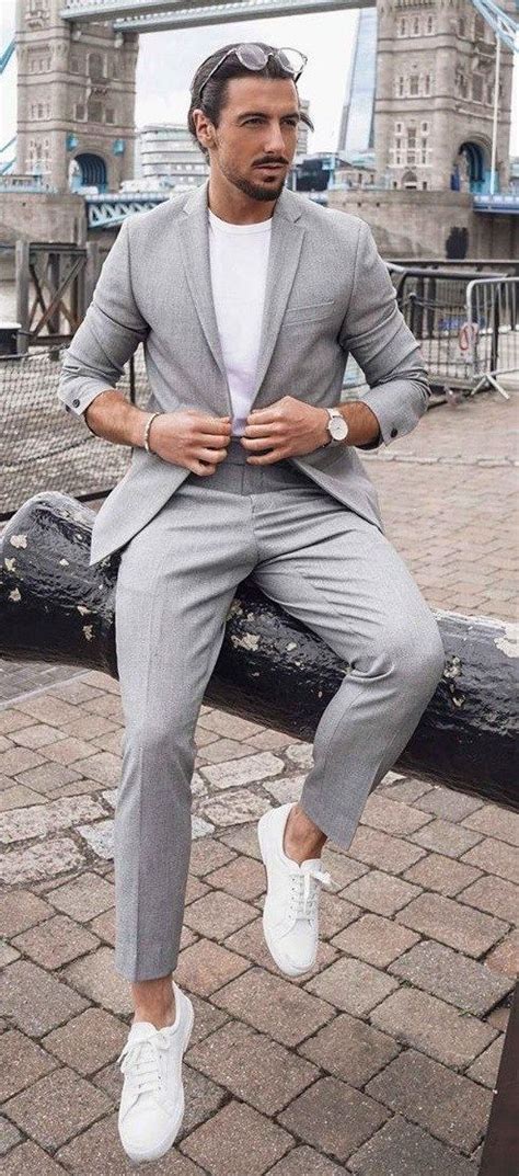10 Ways To Wear The Simple Grey Outfit Stylish Way Casual Suit Mens Outfits Mens Style Guide