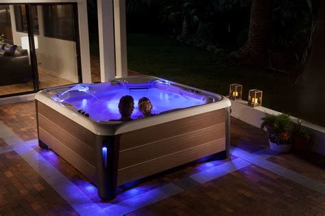 Valentines Day Hot Tub Tips To Turn Up The Romance Hot Spring Spas