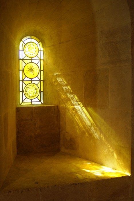 Sunlight Through Stained Glass Window Stained Glass Stained Glass Windows Glass Art