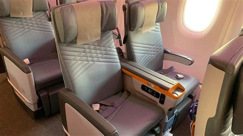 Flight Review Singapore Airlines A Premium Economy Business Traveller