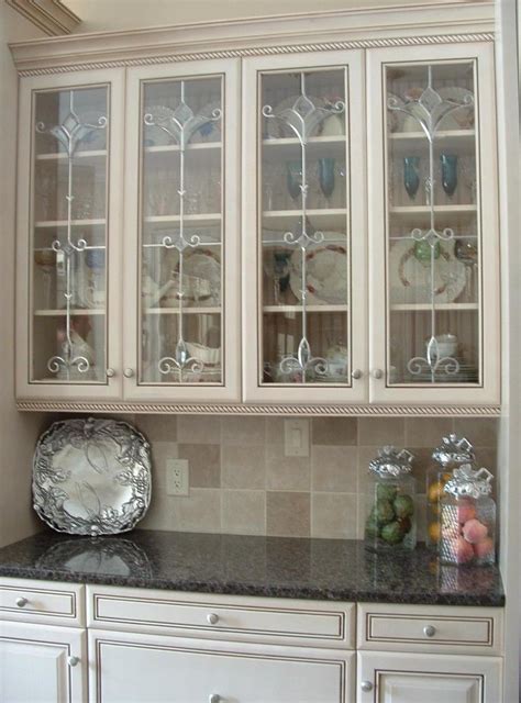 Find the cabinet glass style that will set off your kitchen to its best advantage. fff61ea1-6843-42fd-801a-3183f5e38868.JPG (922×1246 ...