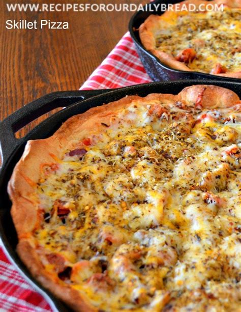 Cast Iron Deep Dish Skillet Pizza What2cook Skillet Pizza Recipe