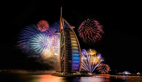 Top 10 Ways To Celebrate New Year In Dubai Veena World