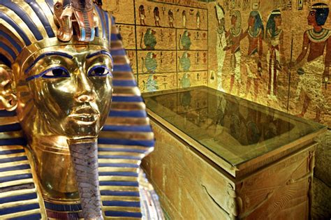 Tutankhamun Mystery Solved Egyptian Tomb Uncovered May Reveal Secrets Daily Star