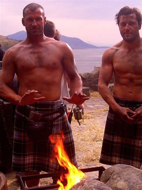 19 hot scottish guys in kilts who want to soothe your battered soul men in kilts kilt