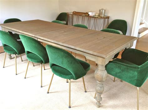 Discover the design world's best velvet dining chairs at perigold. Rosa Beltran Design: SNEAK PEEK: GREEN VELVET SAARINEN ...
