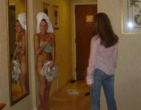 Caught Naked Just After Her Shower Porn Photo The Best Porn Website Erofound