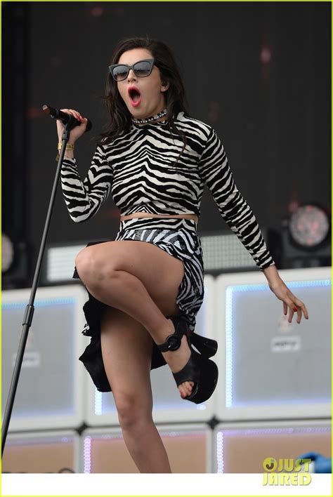 Charli Xcx Is Obsessed With Inflatables Plays Giant Guitar Inflatable At Radio 1s Big Weekend