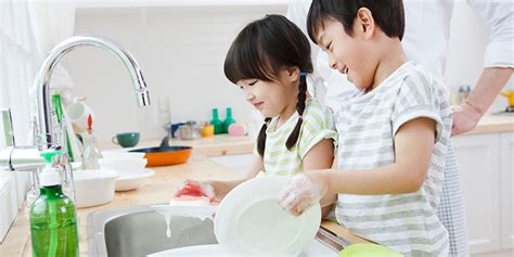 Chores Lead To Successful Adults Children Who Do Chores Are More