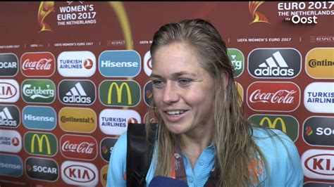 Interview Renate Jansen Oranjevrouwen Schrijven Historie In Enschede