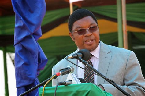 Waziri Mkuu Kassim Majaliwa Atoa Agizo Zito Kwa Watumishi Emmanuel Shilatu Breaking News Blog