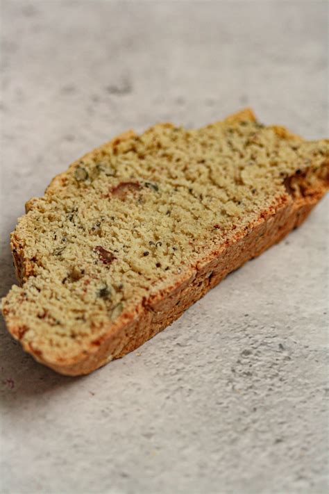 Michael's yeasted corn bread, gluten free bread, etc. Yeast-Free Bread - very easy and ready to eat in 1 hour