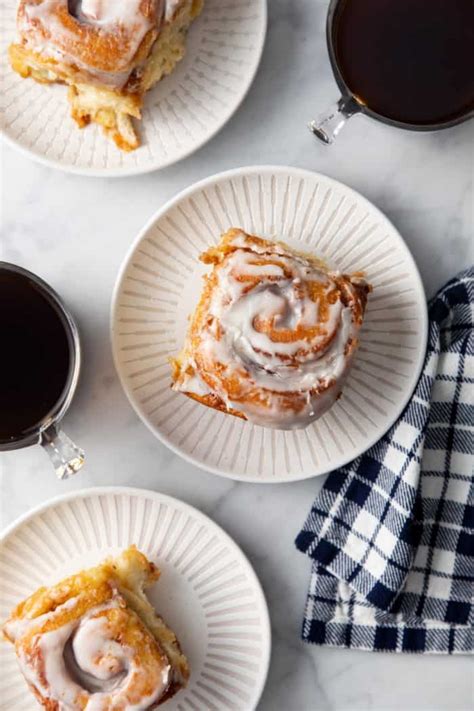 Cinnamon Rolls With Heavy Cream Tiktok Cinnamon Rolls Baker Street