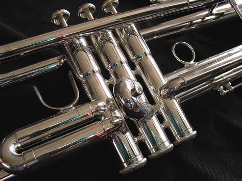 ZeuS Guarnerius Professional Trumpet