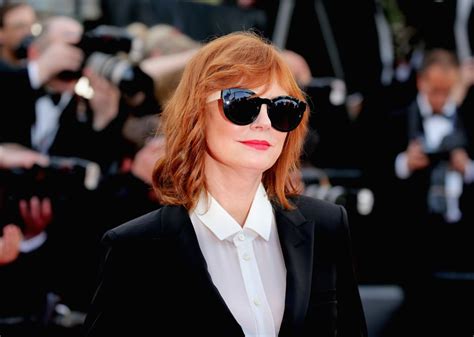 Susan Sarandon Was All About The Shade In Her Dark Sunglasses Best Style Moments At Cannes