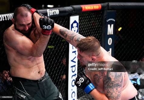 Jake Collier Punches Martin Buday Of Slovakia In A Heavyweight Fight News Photo Getty Images