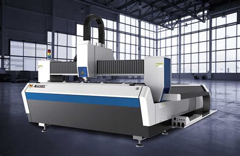 Accurl 700w Fiber Laser Cutting Machine For Sale Metal Steel Cutting