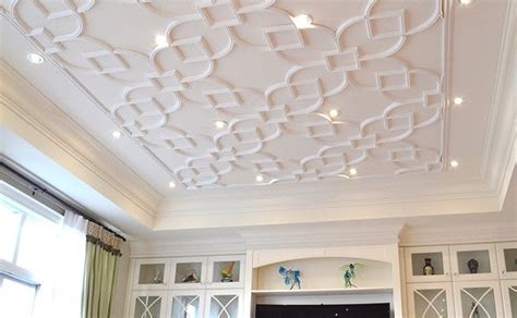 Popcorn ceiling removal is easier than you think! Glue Up Ceiling Tiles Over Popcorn - Rona Mantar