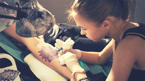 Tipping plays a very large role in your tattoo process, more so than other types of services. How Much Does a Tattoo Cost - Prices