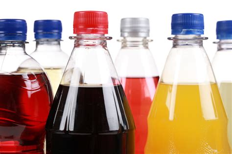 Zbieraj kódy z tvojich obľúbených. Coca-Cola e Pepsi vão se unir para reduzir uso de plástico nos Estados Unidos - Revista Menu