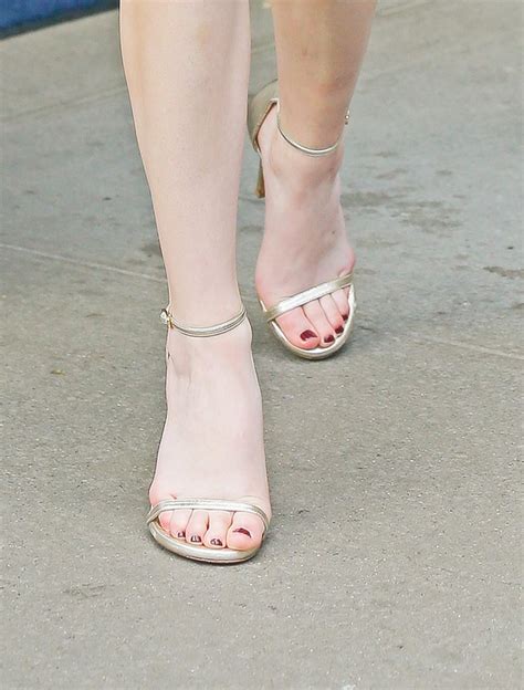 Miranda Cosgrove S Legs And Feet 23 Sexiest Celebrity Legs And Feet